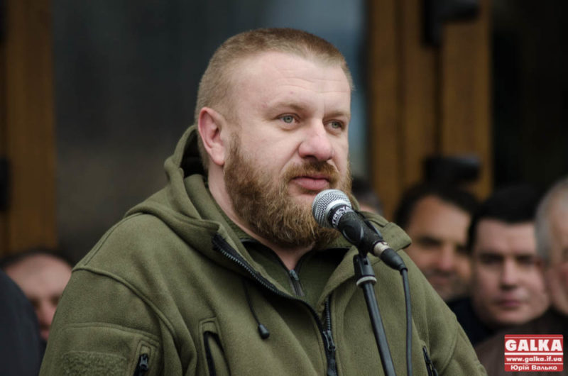 Міхалець показав, як активіст “Хімік” захищає нетверезого водія (ВІДЕО)