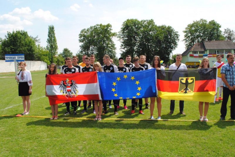 На Франківщині стартував чемпіонат світу з футболу серед українських діаспорних команд (ФОТО)