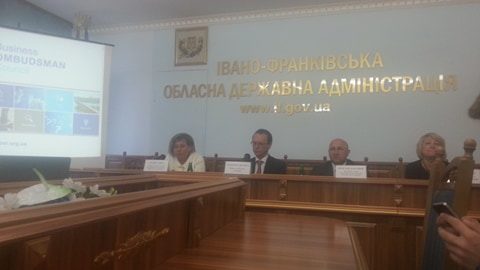 Бізнес-обмудсмен розповів, на що найчастіше скаржаться прикарпатці