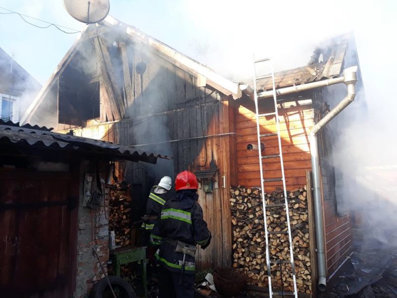 На Надвірнянщині у пожежі на деревообробному підприємстві загинув чоловік