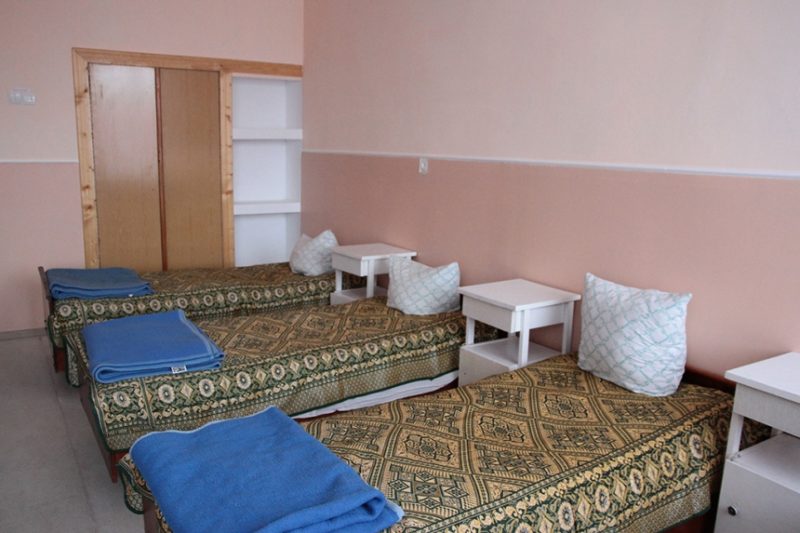 На Львівщині 38 працівників підприємства госпіталізовані з кором