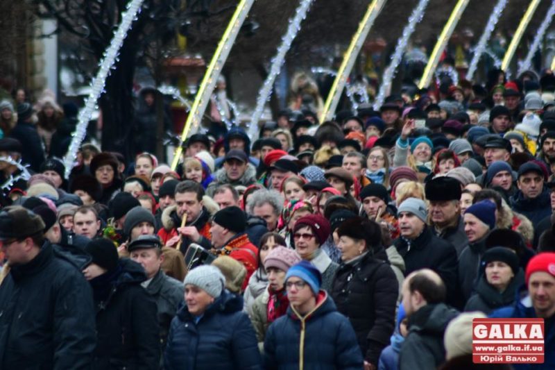 Які торгові центри перевірять в Франківську (список)