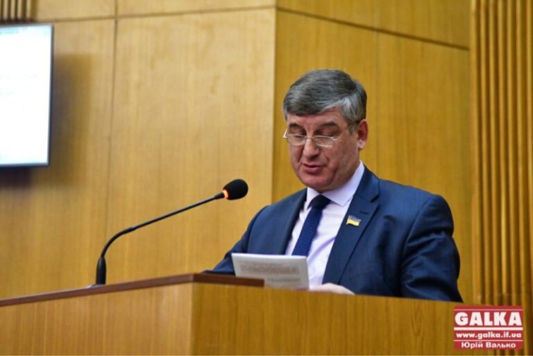 Обласні обранці не підтримали звернення щодо впровадження страхової медицини