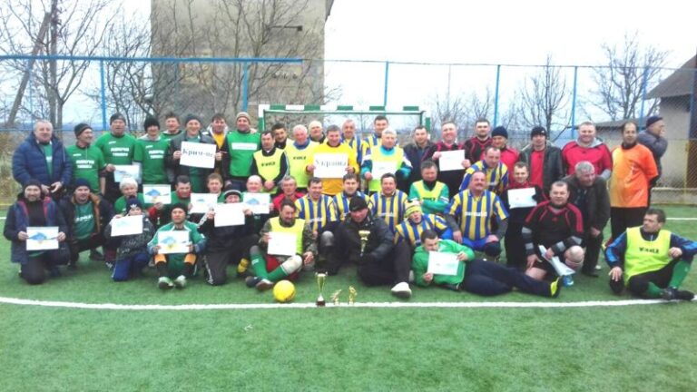 На Тлумаччині відбулася акція “Крим – це Україна!”