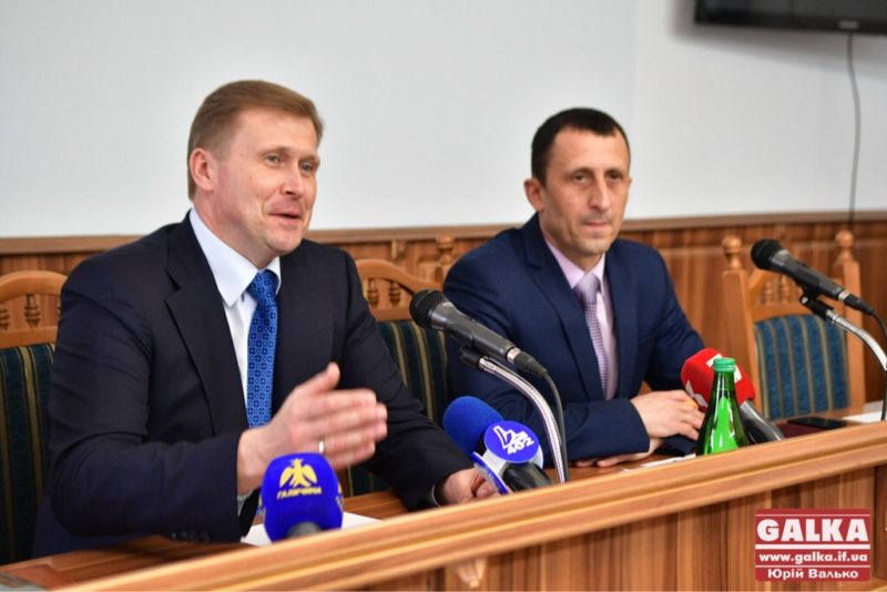 Це приклад для нас всіх. У Франківську відзначили переможця шоу “Громада на мільйон” (ФОТОФАКТ)