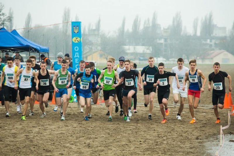 Прикарпатські спортсмени вибороли 5 медалей на чемпіонаті України з легкоатлетичного кросу