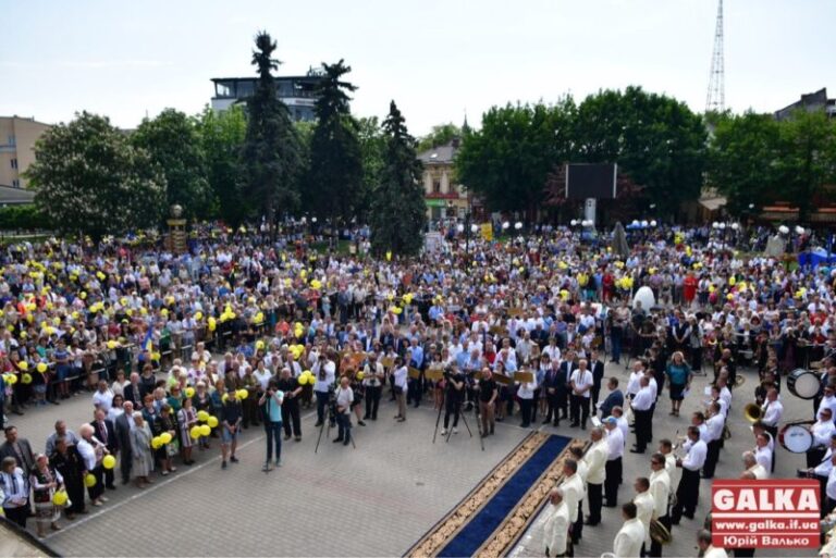 Івано-Франківськ святкує 356-ий день народження (ФОТО)