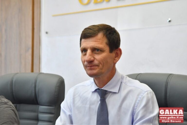 Голова Івано-Франківської облради йде у парламент