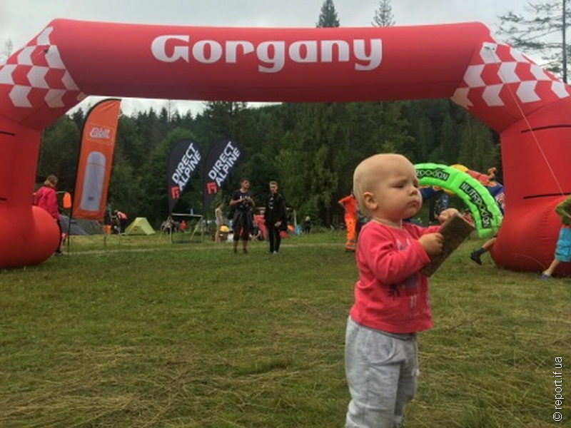 У Надвірній стартували масштабні пригодницькі перегони Gorgany Race (ФОТО)