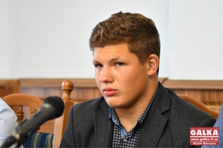 Прикарпатський легкоатлет розповів, як з травмою виборов бронзу чемпіонату світу (ФОТО)