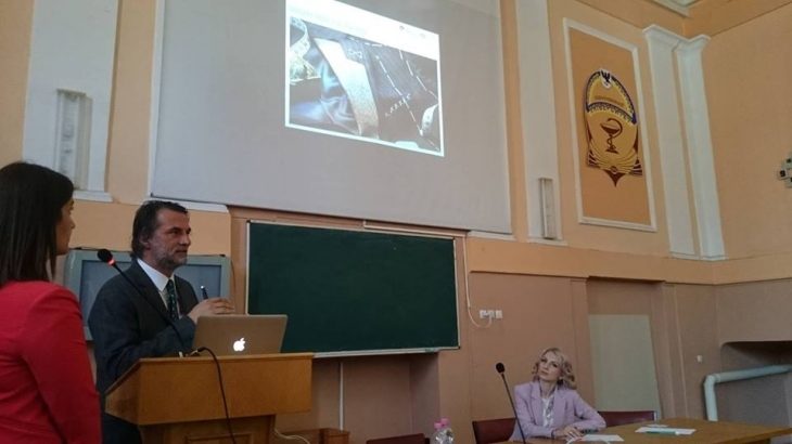 Франківцям презентували новітні методи операцій на головному мозку