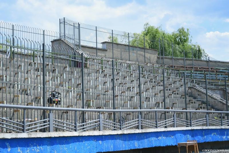 За лічені дні до Першої ліги: як змінився міський стадіон “Рух” (ФОТО)