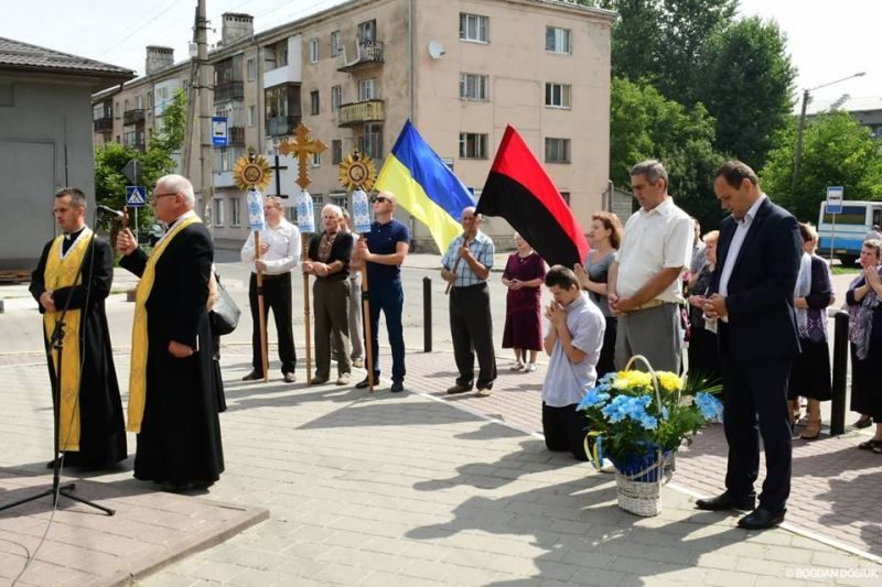 У Франківську вшанували пам’ять Степана Ленкавського (ФОТО)