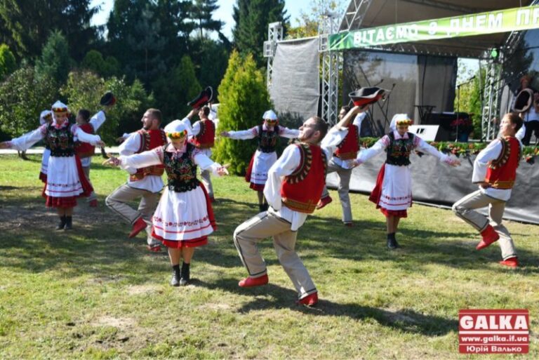 Як Франківщина відсвяткувала День працівника лісу (ФОТОРЕПОРТАЖ)