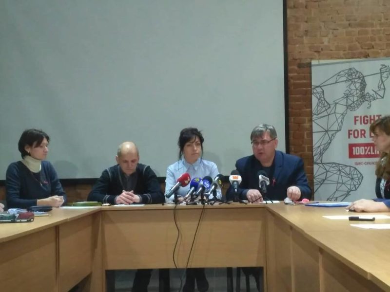 На Франківщині все більше підлітків хворіє на ВІЛ/СНІД, – фахівці (ФОТО)