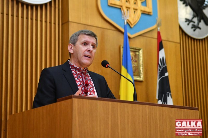Сторінками історії: в Івано-Франківську триває урочиста сесія з нагоди 100-річчя ЗУНР (ФОТО)