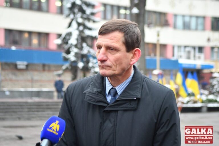 Голову облради намагалися не впустити на святкування дня народження Бандери