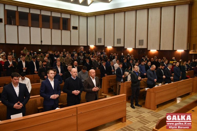 Франківські депутати звернулися до Уряду, щоб не допустити скорочення фінансування міста