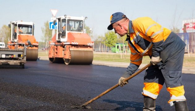 Дорожники Прикарпаття анонсували ремонт найпроблемніших ділянок (ПЕРЕЛІК)