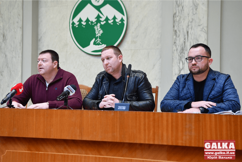 “Не допустимо реваншу проросійських сил”. Прикарпатці протестують проти призначення Тимочка одним з очільників управління лісгоспу в області (ФОТО)