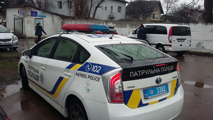 Водій, котрий збив дворічну дівчинку у візку на переході, був тверезим. Каже, що поспішав