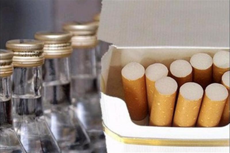 В Україні планують запровадити продаж алкоголю і цигарок виключно за безготівку