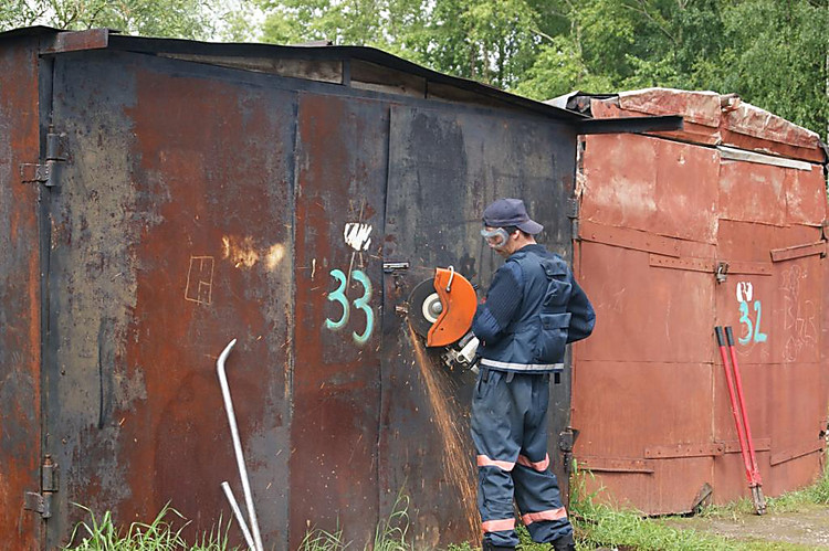 Місто продовжує війну із незаконними гаражами