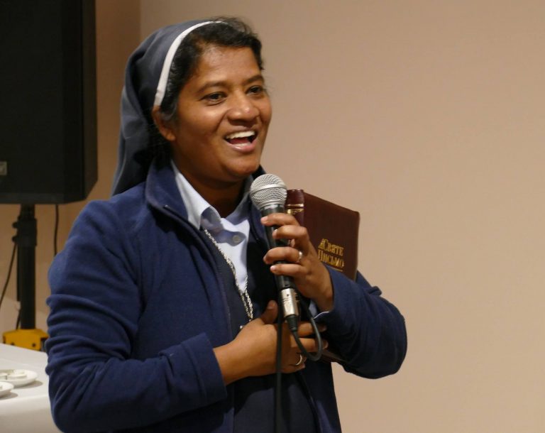 Зцілює від Бога: до Франківська приїде відома монахиня