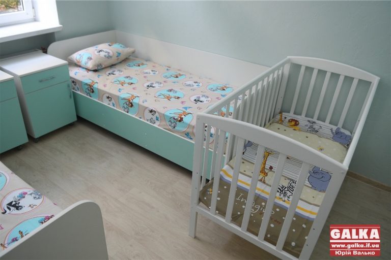 Вперше за 30 років у міській дитячій лікарні оновили інфекційне відділення і хол (ФОТО)