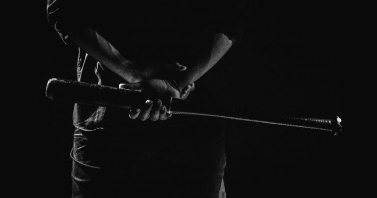 В Яремче грабіжник-рецидивіст обікрав іноземця – відібрав 500 євро