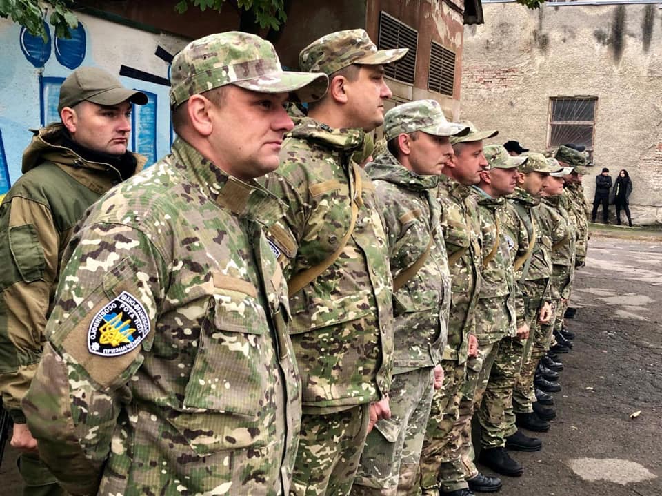 Прикарпатські поліціянти вирушили в зону ООС (ФОТО)