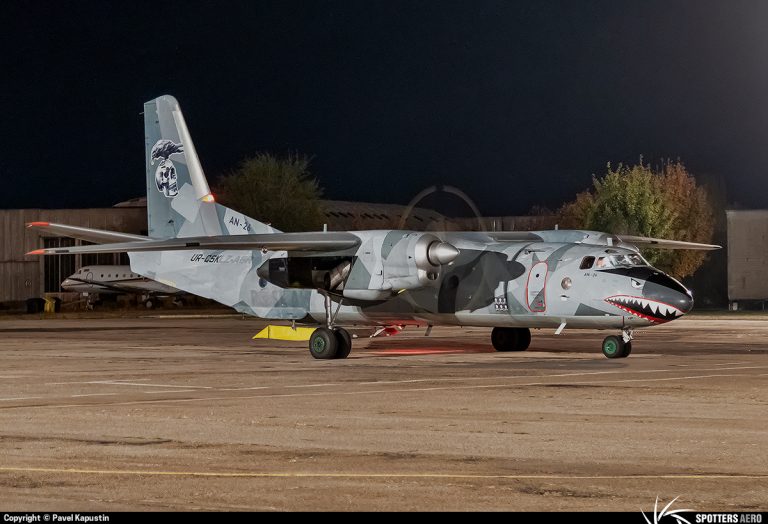 У Франківську позапланово сів літак, який прямував до Львова