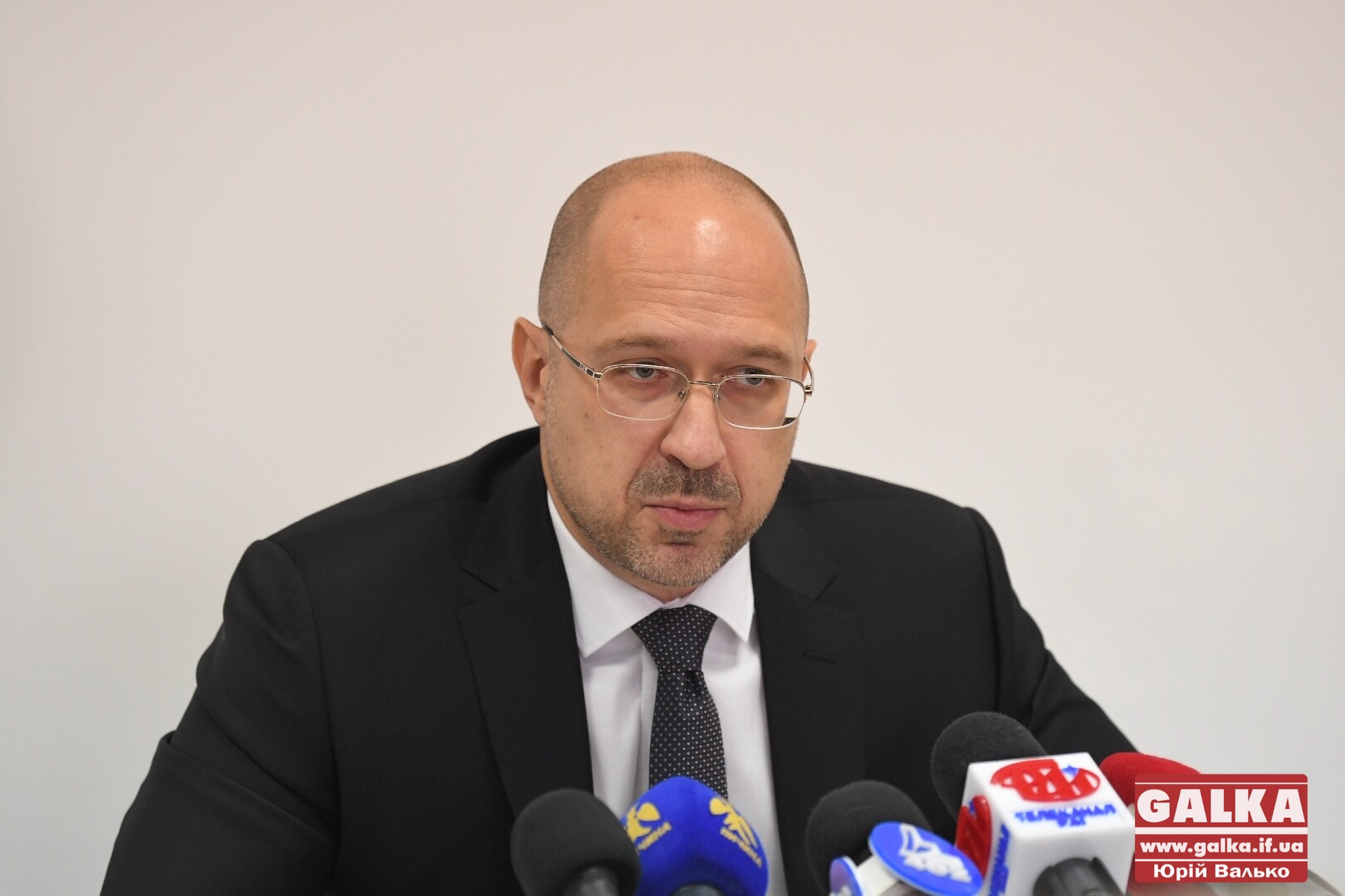 Проблеми, досягнення, пріоритети: як пройшли 100 днів на посаді голови ОДА у Дениса Шмигаля (ФОТО)