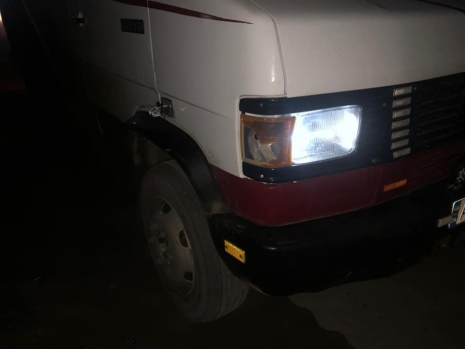 Вночі на Прикарпатті автобус на смерть збив пішохода