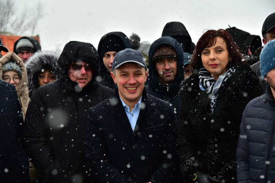 “У 2020 спільними зусиллями зможемо відремонтувати важливі об’єкти округу”, – Прощук 