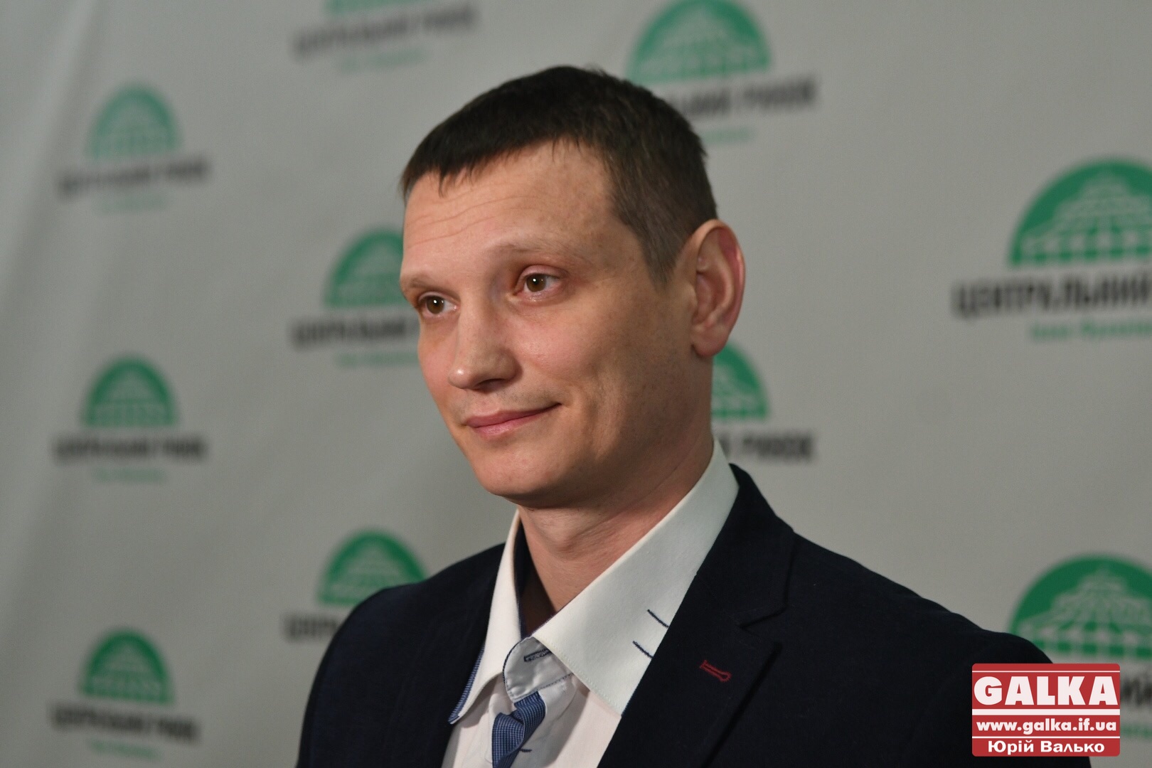 На центральному ринку показали і розповіли, хто наразі контролює об’єкт (ФОТО, ВІДЕО)
