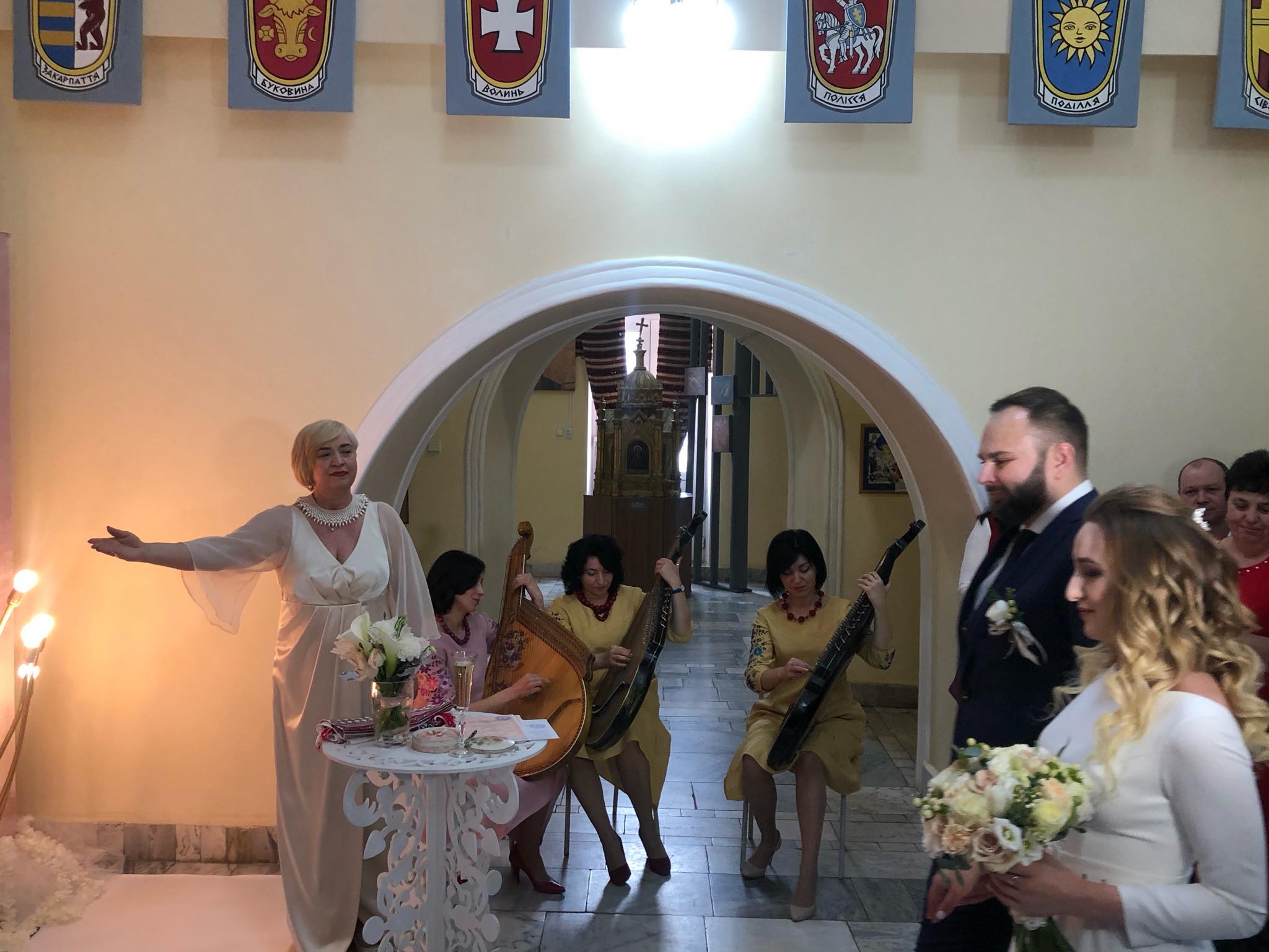 У День Валентина у франківській Ратуші одружаться 11 пар (ФОТО)