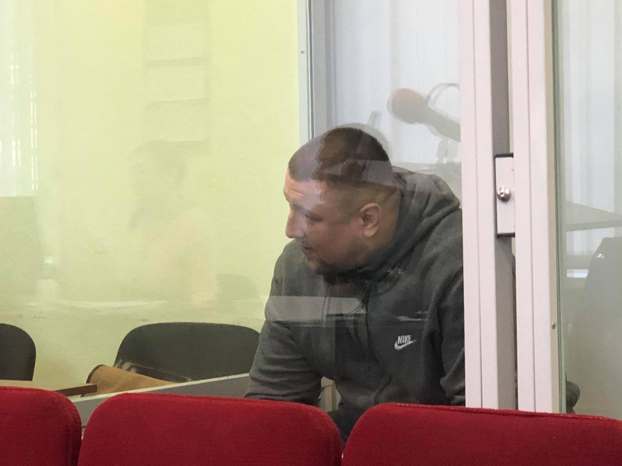 Прокурор просить стрільцю з-під Ратуші 13 років тюрми, “Дира” каже, що справу розглядають однобоко