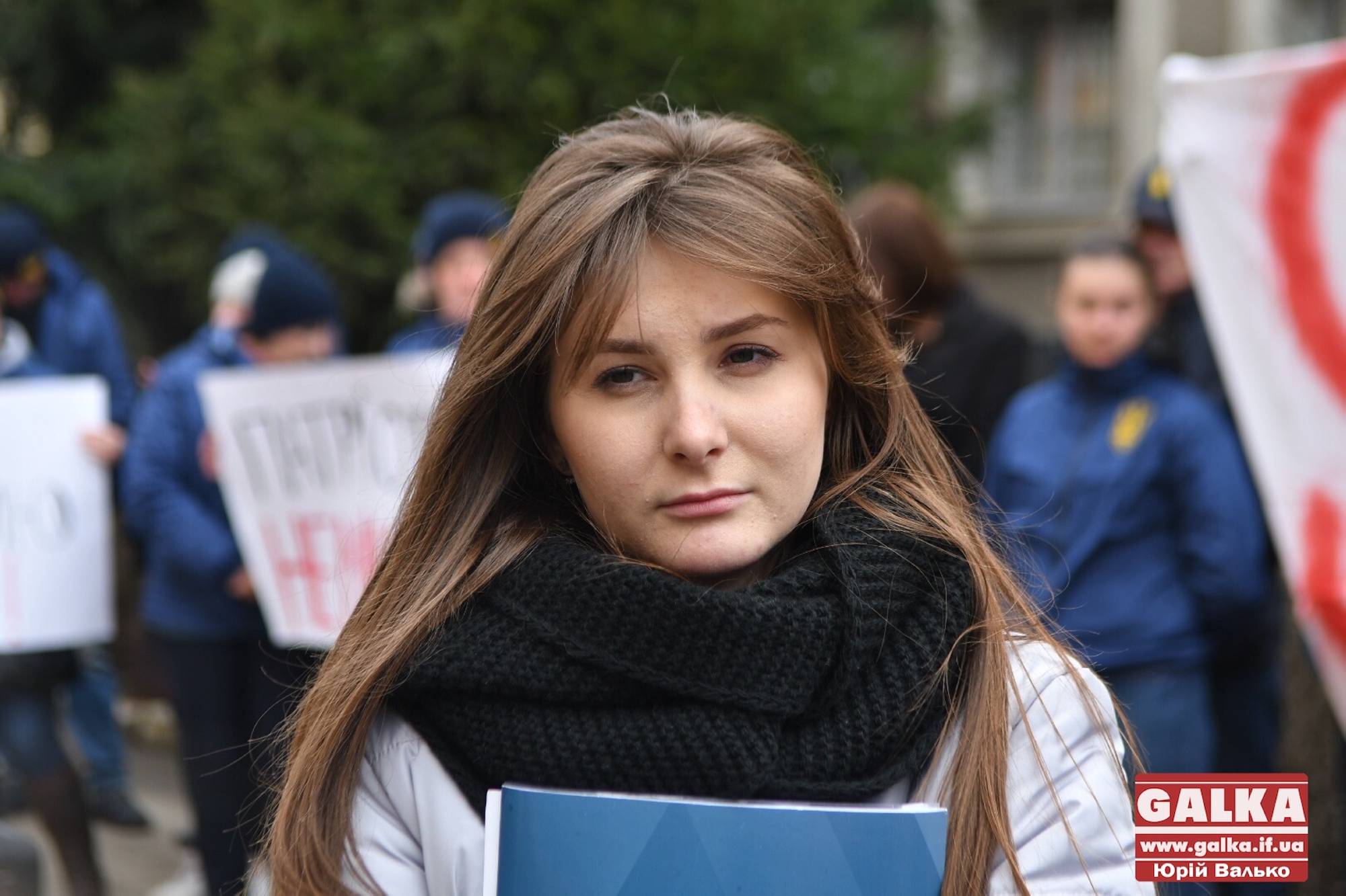 Нацкорпус звинувачує працівника СБУ у секс-шантажі активістки (ФОТО)