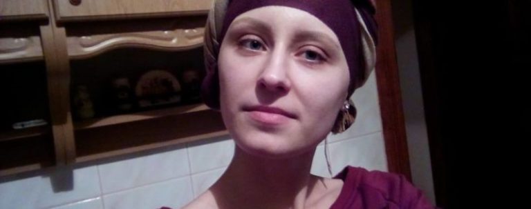 Молода працівниця місцевого вишу продовжує боротьбу проти раку – потрібна допомога небайдужих