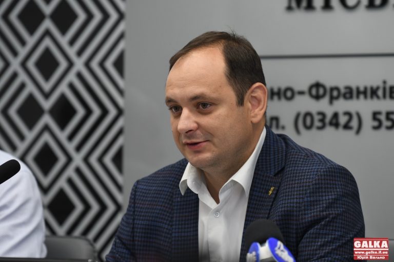 Промислові ринки і чергові дитсадки: Марцінків вже хоче послаблювати карантин