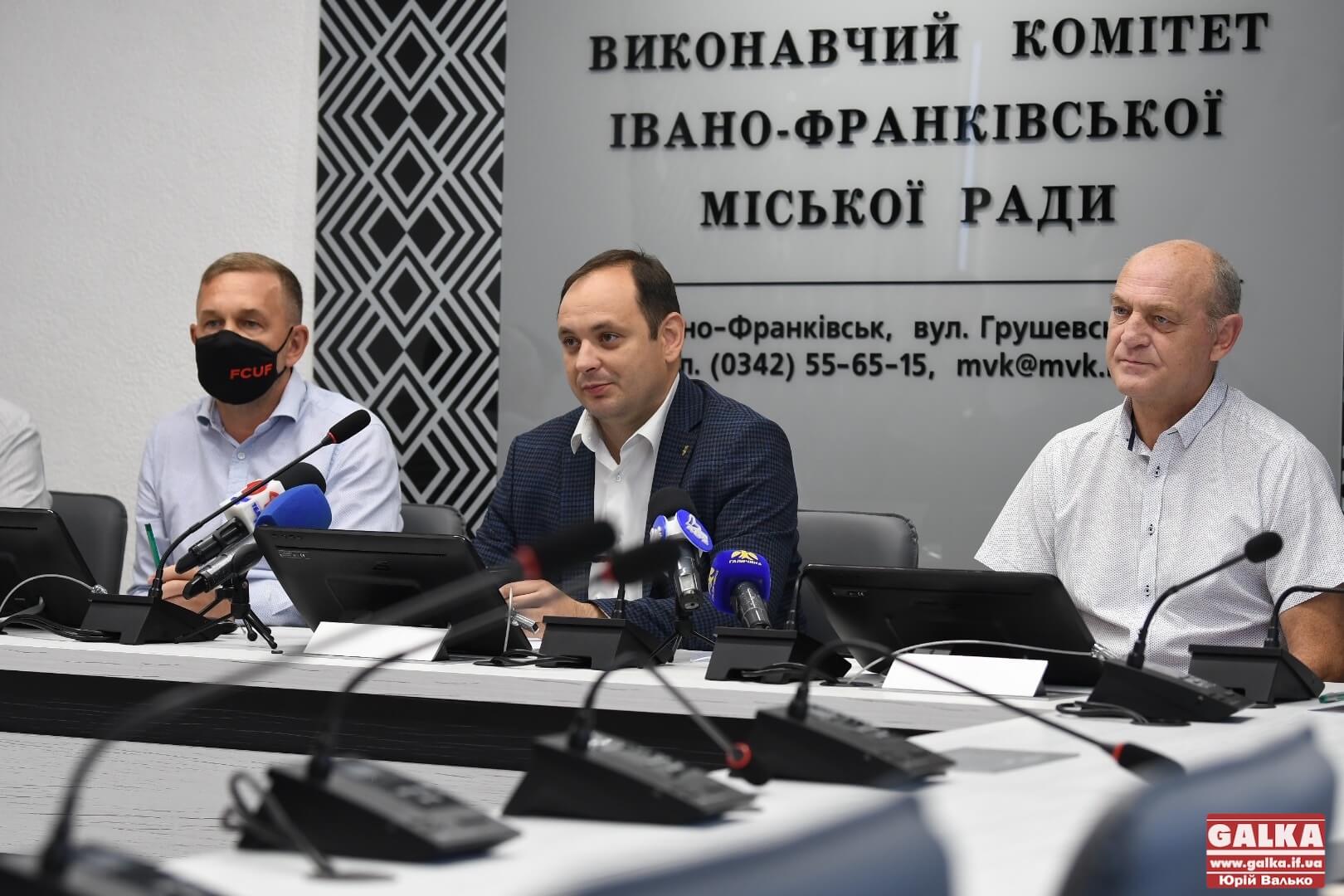 Марцінків скоротив 6% штатної чисельності виконкому. Переважно – це “мертві душі”