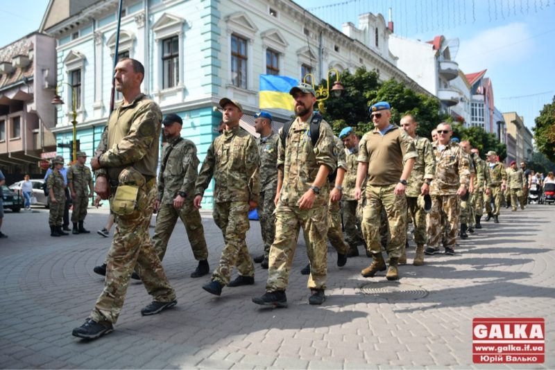 У Франківську готуються до масштабної ходи пам’яті за загиблими в “Іловайському котлі”
