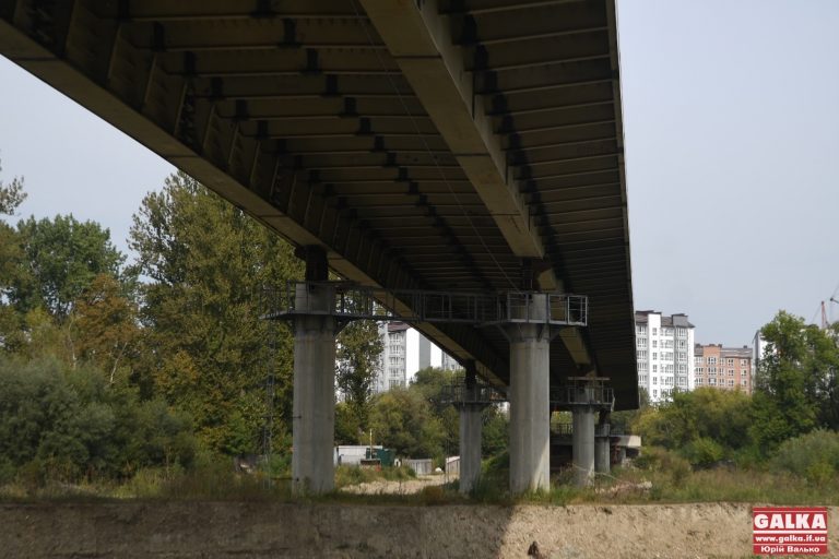 60 мільйонів на міст-довгобуд у Пасічну передають не міській, а обласній владі