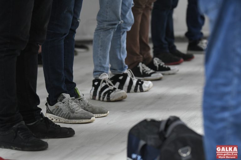 На Прикарпатті триває осінній призов (ВІДЕО)