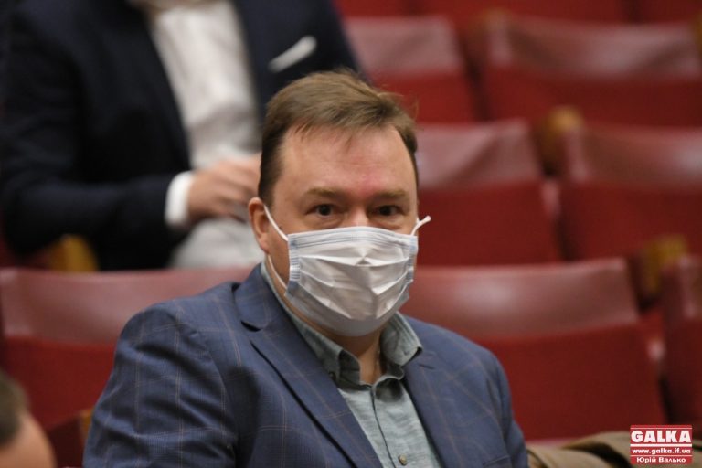 Досить грати в комедії Зеленського, – голова фракції “Європейської солідарності” про районну раду