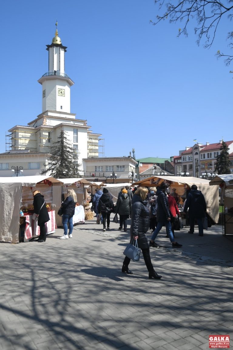 Збиратимуть на такмед для ЗСУ: у Франківську пройде благодійний зимовий ярмарок