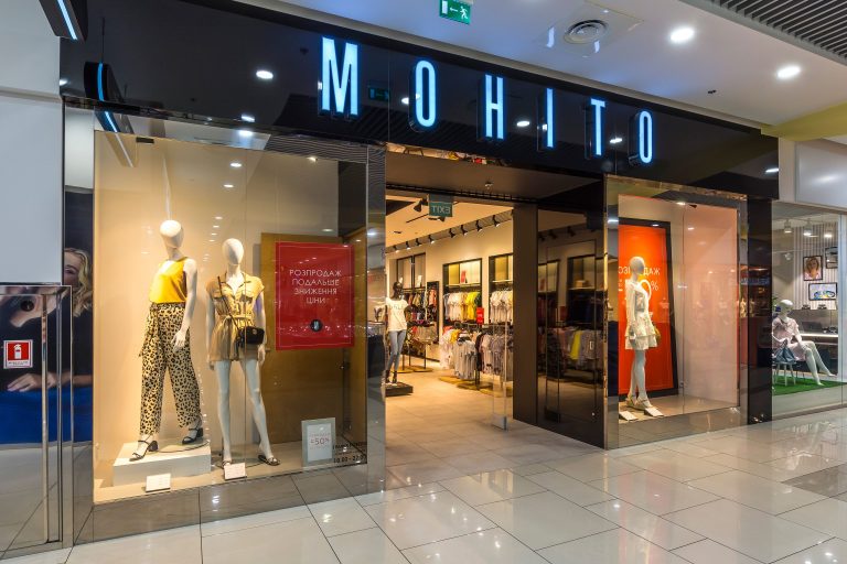 Красиво, стильно та комфортно: обираємо одяг на весну й літо