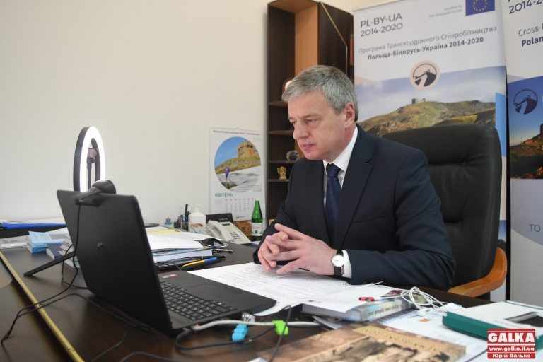 Кваліфіковані рятувальники та волонтерський рух у Карпатах: франківці з польськими колегами обговорили, як зробити безпечнішим гірський туризм (ФОТО)