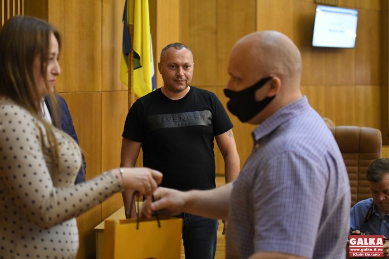 У Франківську сім’ї восьми бійців АТО отримали квартири (ФОТО)